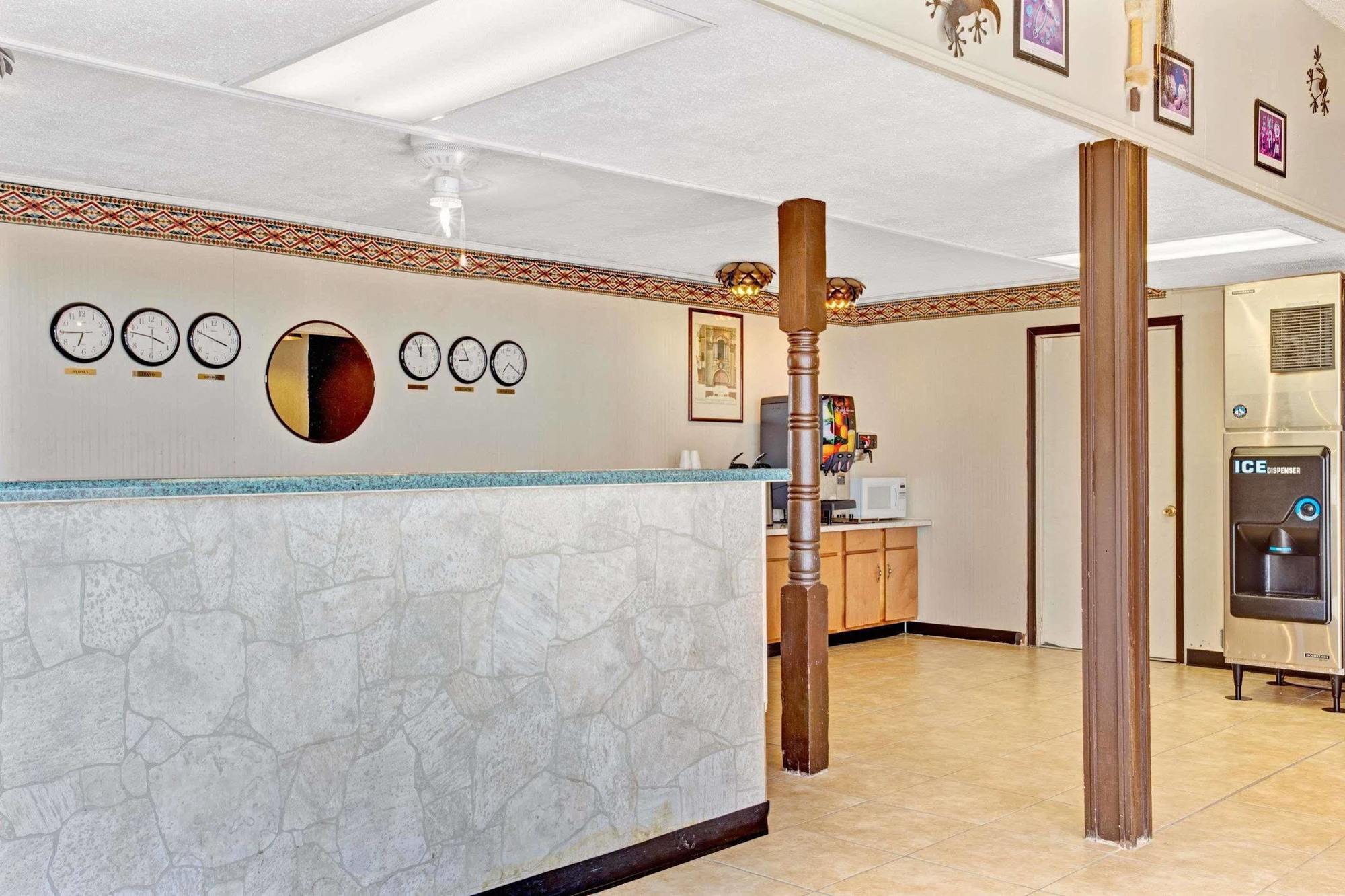 Knights Inn Gila Bend Bagian luar foto